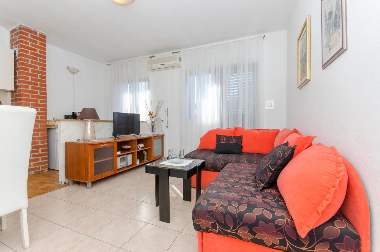 Apartments Derado Супетар Екстериор снимка