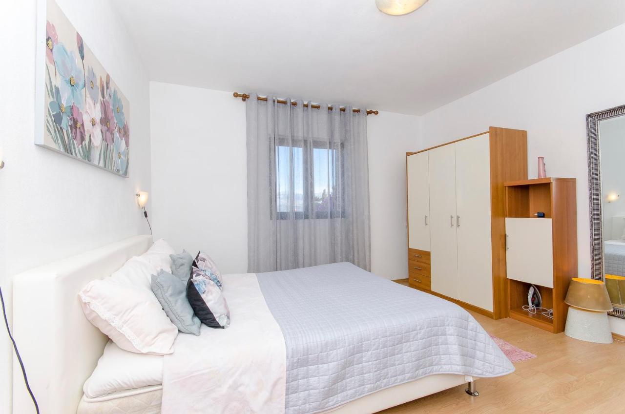 Apartments Derado Супетар Екстериор снимка
