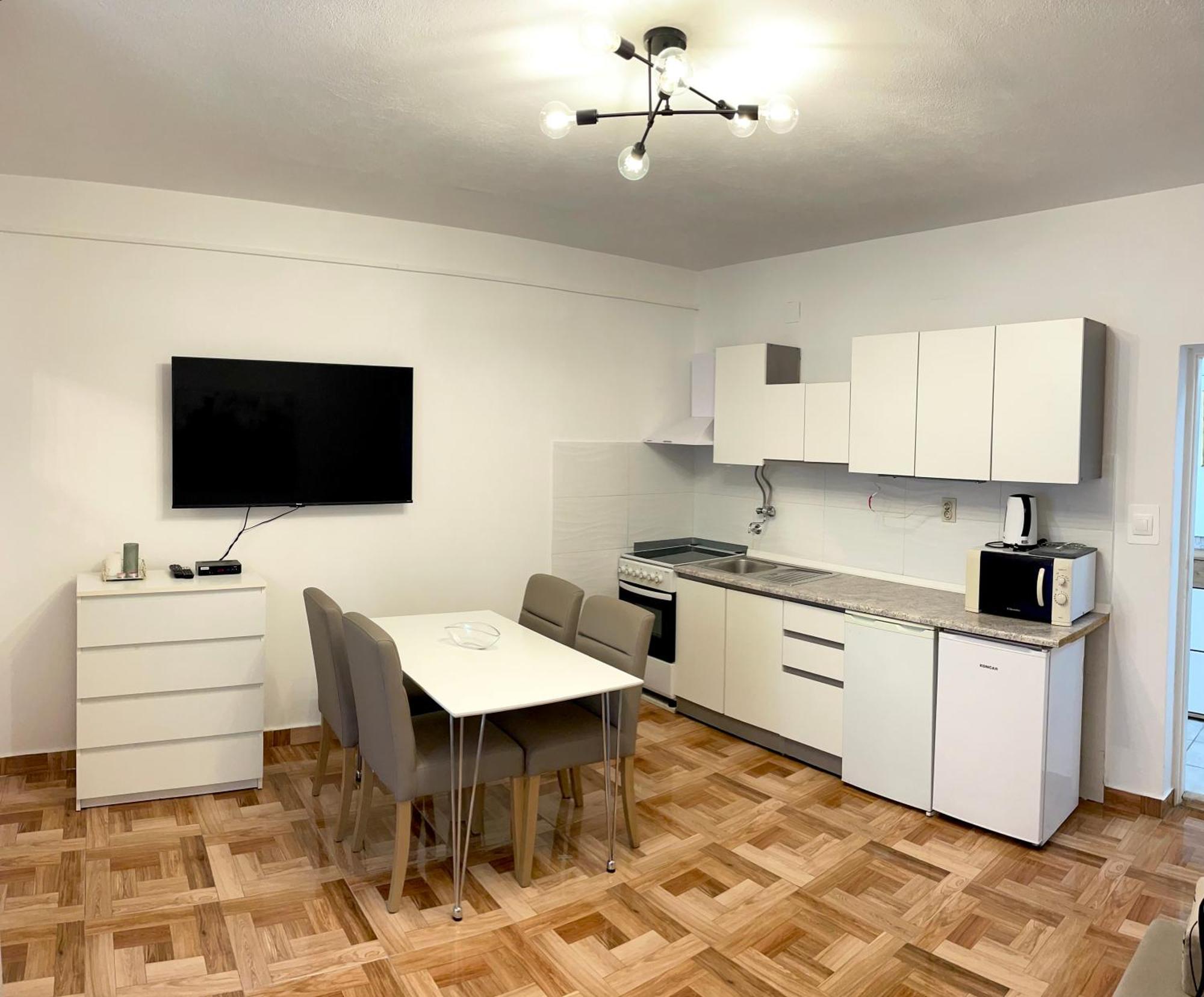 Apartments Derado Супетар Екстериор снимка