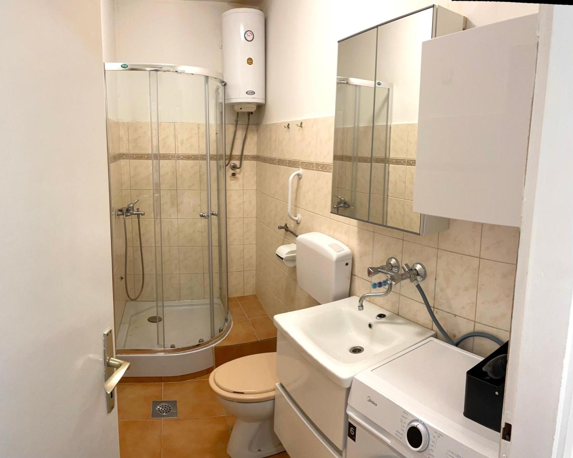 Apartments Derado Супетар Екстериор снимка
