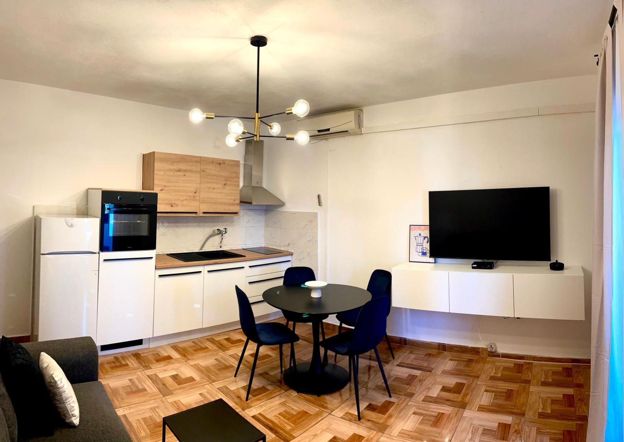 Apartments Derado Супетар Екстериор снимка